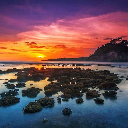 D'Lebah Homestay Nusa Penida Exterior photo
