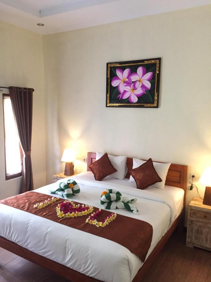 D'Lebah Homestay Nusa Penida Exterior photo